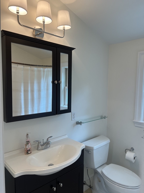 2 bed, 2 bath apartment for rent at 22 Warren Ln, Weston — photo 20 of 24