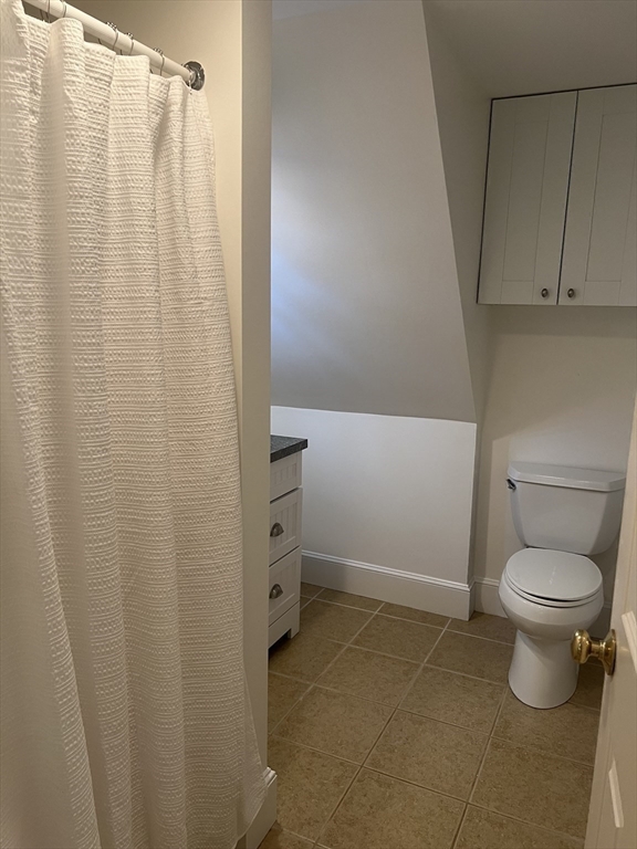2 bed, 2 bath apartment for rent at 22 Warren Ln, Weston — photo 23 of 24