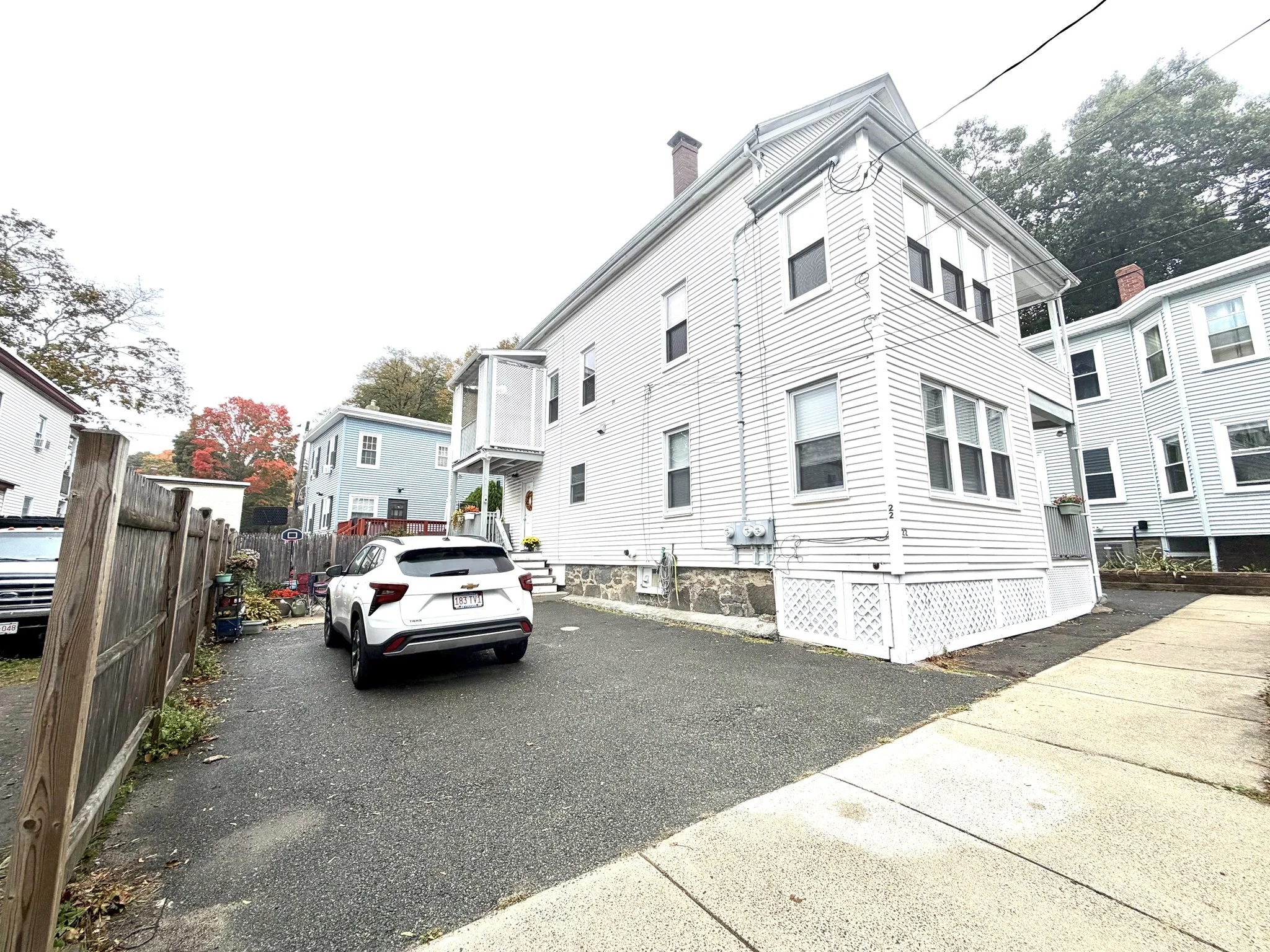 2 bed, 1 bath apartment for rent at 22 Washburn Unit 2, Lynn — photo 2 of 12