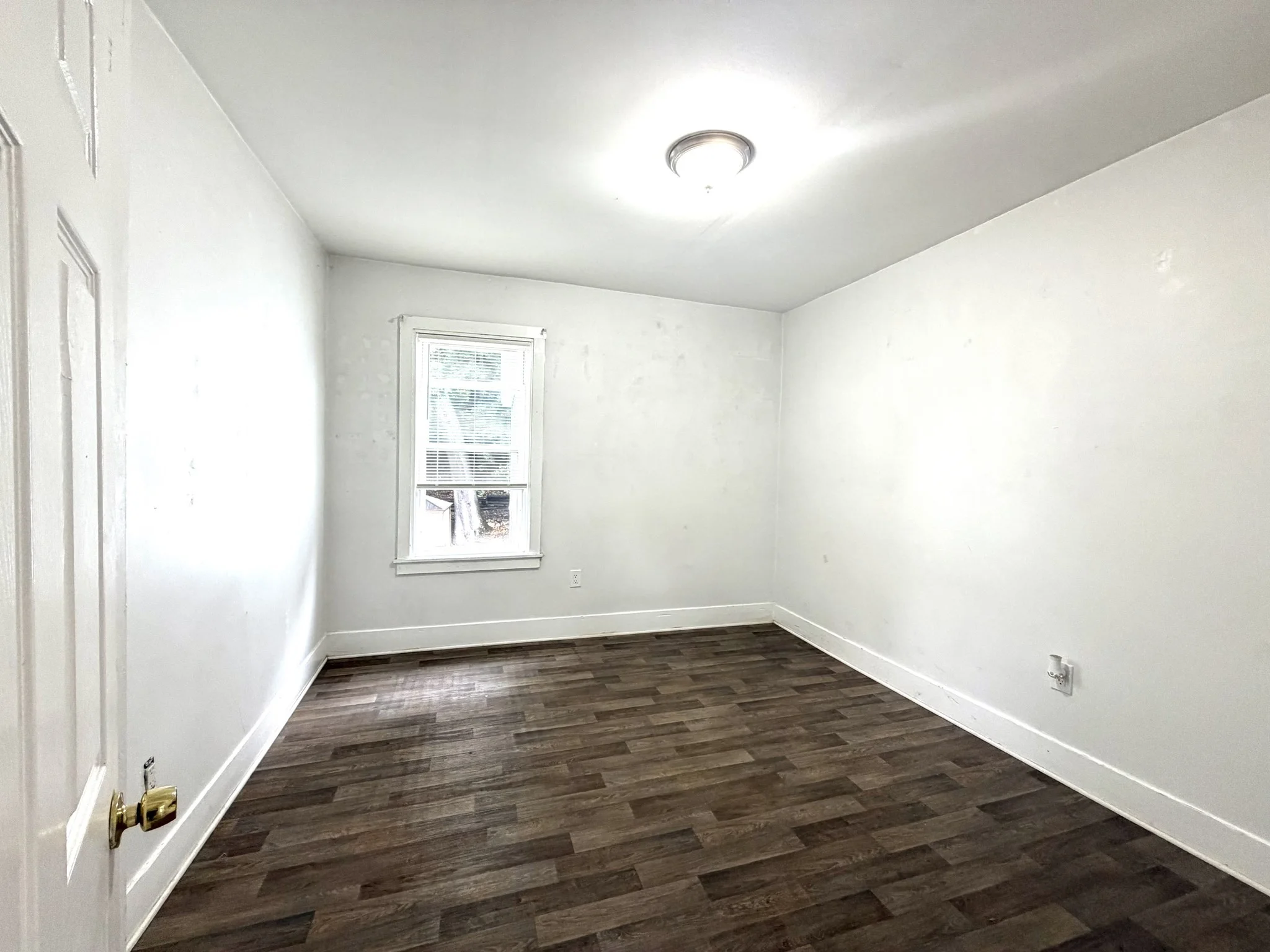 2 bed, 1 bath apartment for rent at 22 Washburn Unit 2, Lynn — photo 12 of 12