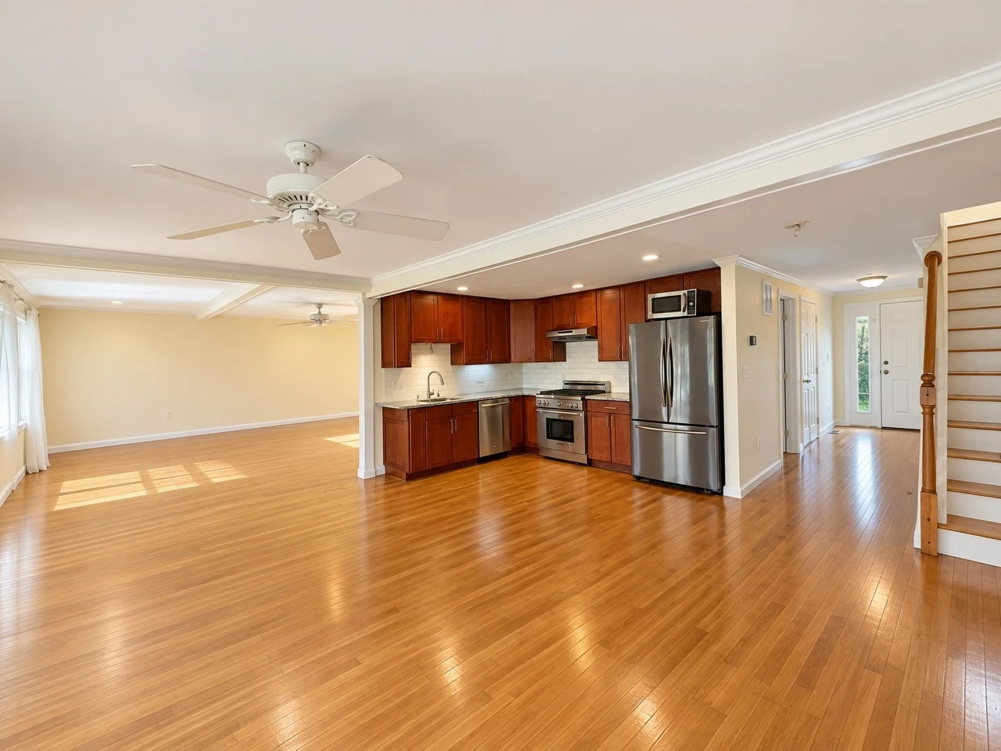 2 bed, 2 bath apartment for rent at 22 Water Wheel Cir Unit 22, Templeton — photo 3 of 14
