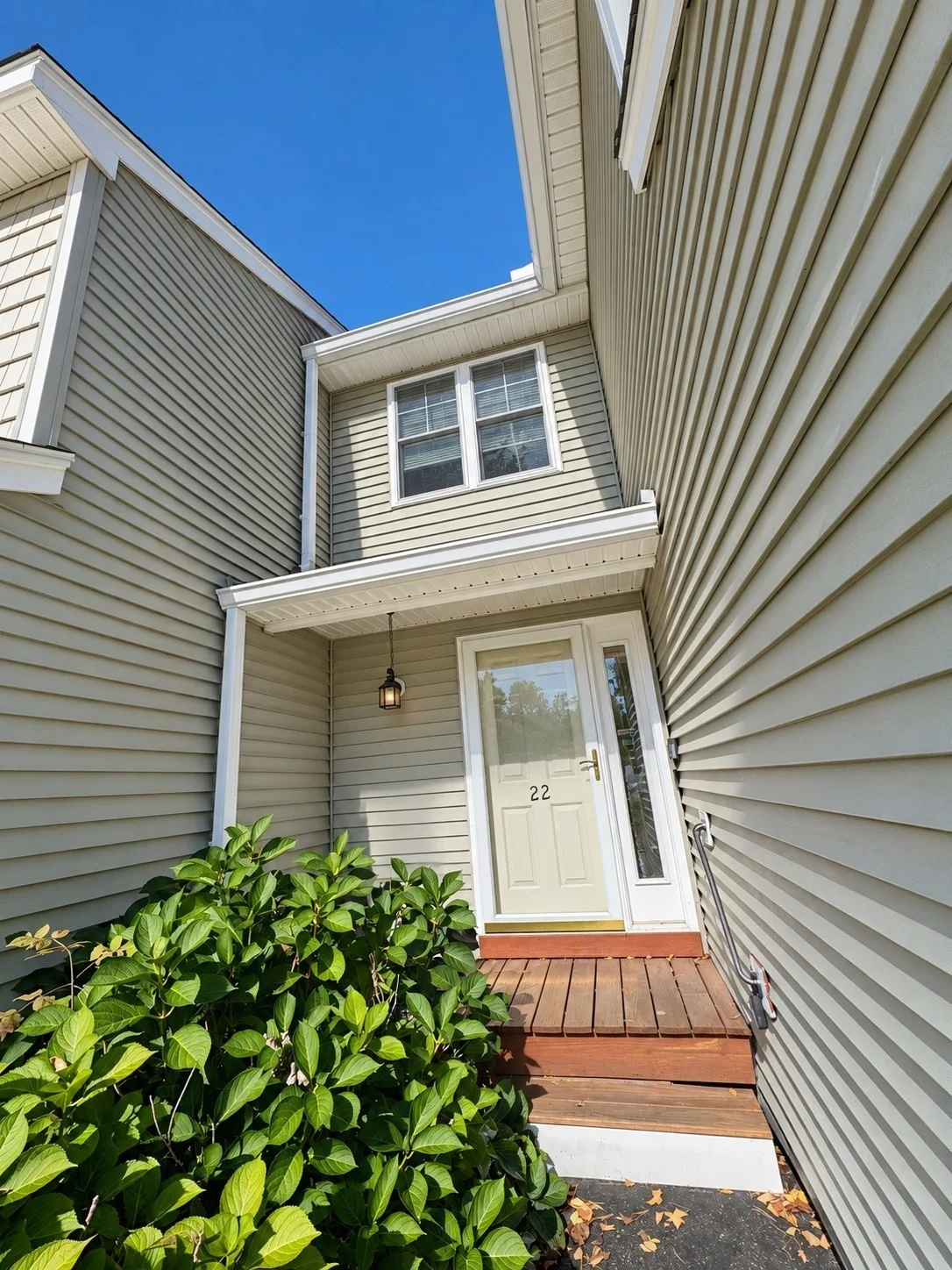 2 bed, 2 bath apartment for rent at 22 Water Wheel Cir Unit 22, Templeton — photo 2 of 14