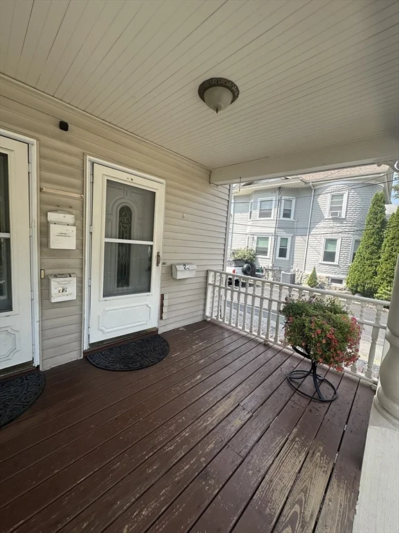 3 bed, 1 bath apartment for rent at 22 Wellington St Unit 2, Waltham — photo 2 of 22