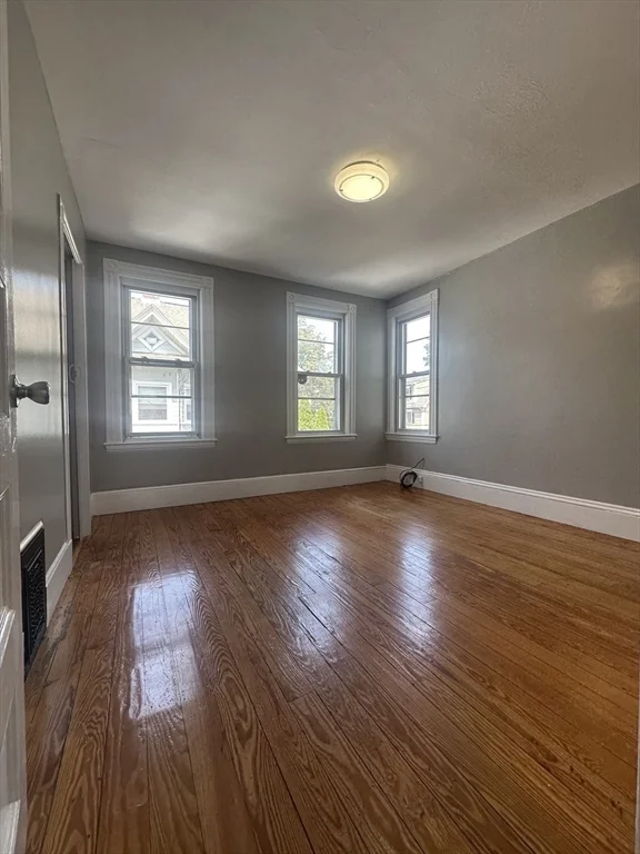 3 bed, 1 bath apartment for rent at 22 Wellington St Unit 2, Waltham — photo 9 of 22