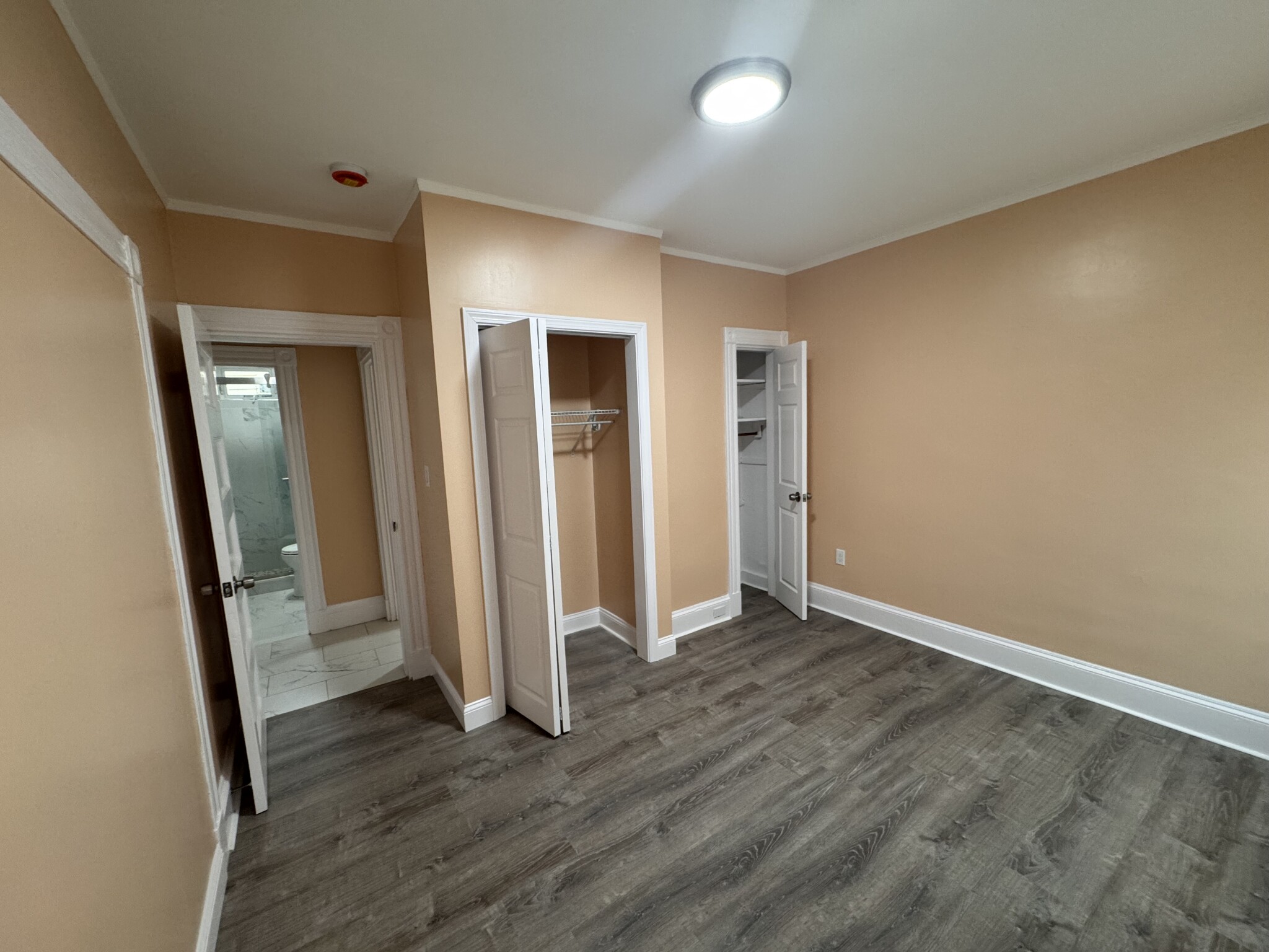2 bed, 1 bath apartment for rent at 22 West Squantum St Unit 1, North Quincy — photo 8 of 25