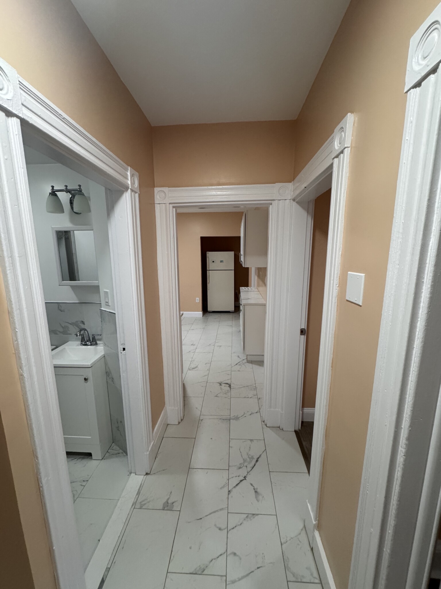 2 bed, 1 bath apartment for rent at 22 West Squantum St Unit 1, North Quincy — photo 14 of 25