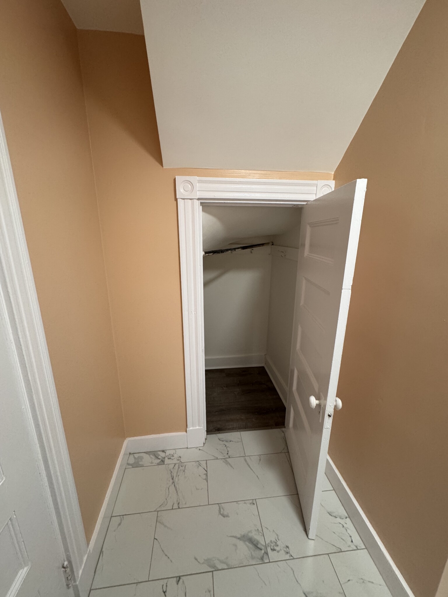 2 bed, 1 bath apartment for rent at 22 West Squantum St Unit 1, North Quincy — photo 13 of 25