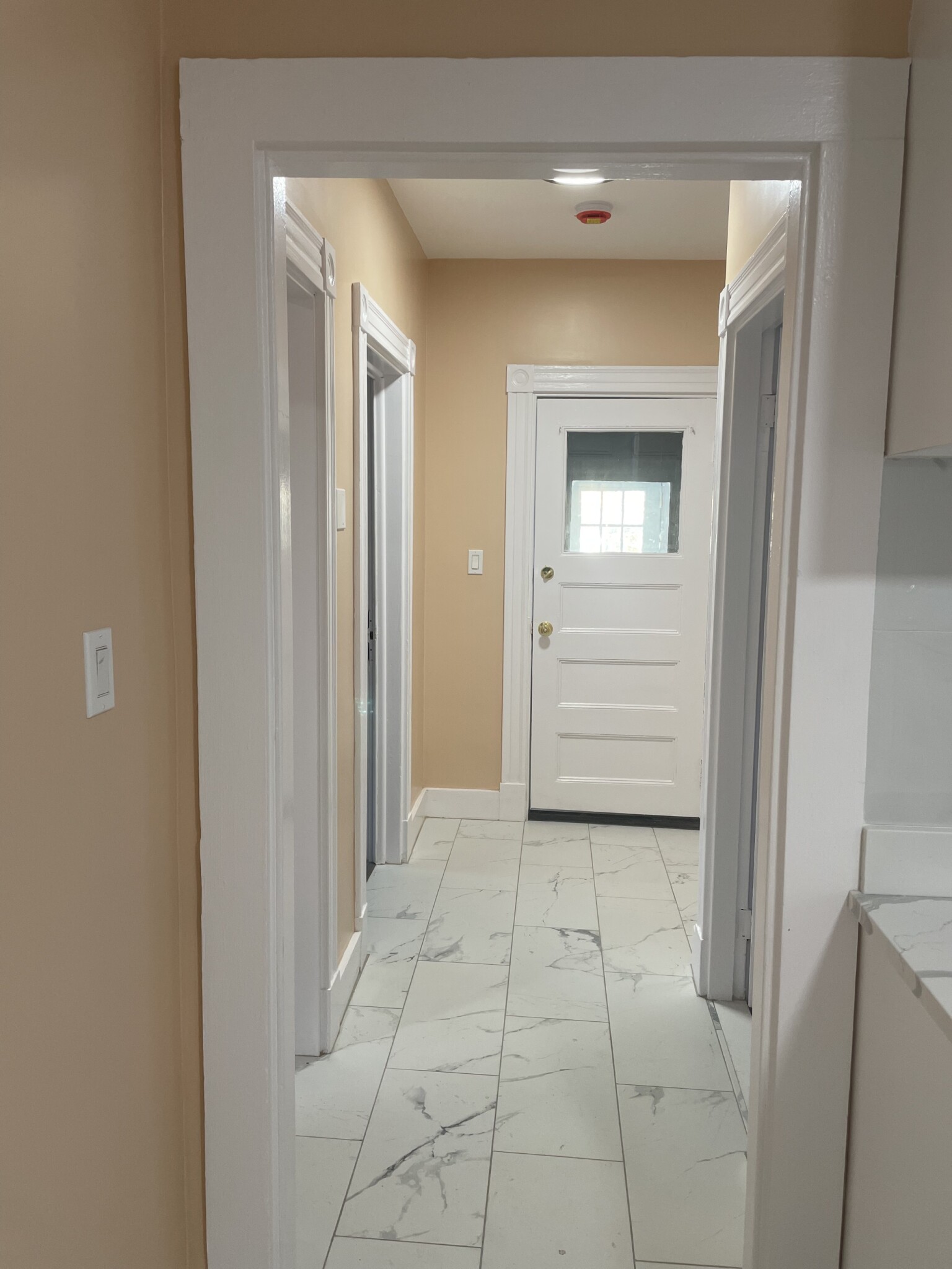 2 bed, 1 bath apartment for rent at 22 West Squantum St Unit 1, North Quincy — photo 20 of 25