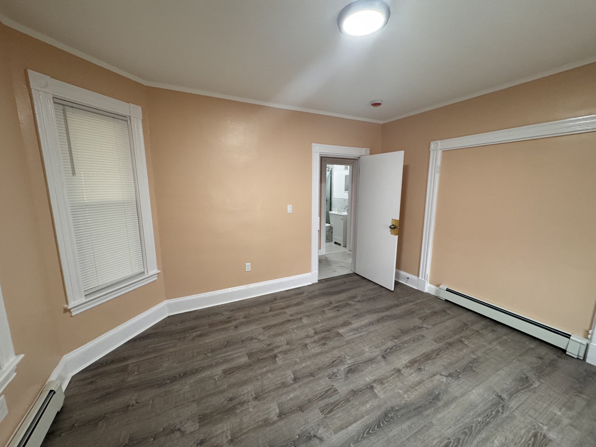 2 bed, 1 bath apartment for rent at 22 West Squantum St Unit 1, North Quincy — photo 12 of 25
