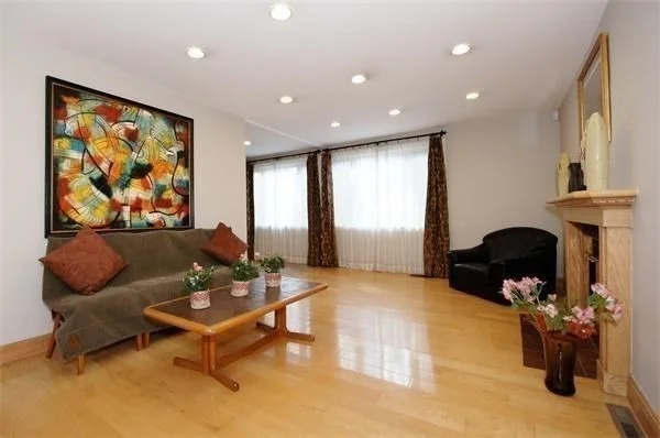 5 bed, 4+ bath apartment for rent at 22 Westlund Rd, Belmont — photo 7 of 26