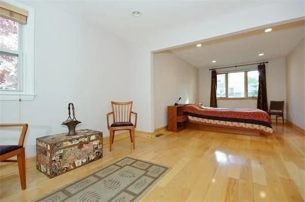 5 bed, 4+ bath apartment for rent at 22 Westlund Rd, Belmont — photo 9 of 26