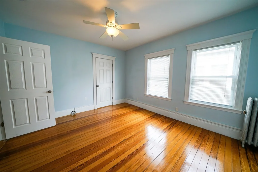 6 bed, 3 bath apartment for rent at 22 Winslow Rd Unit 22, North Brookline — photo 14 of 25
