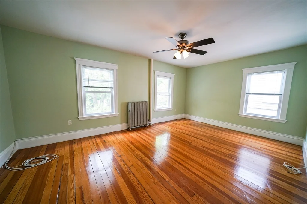 6 bed, 3 bath apartment for rent at 22 Winslow Rd Unit 22, North Brookline — photo 11 of 25