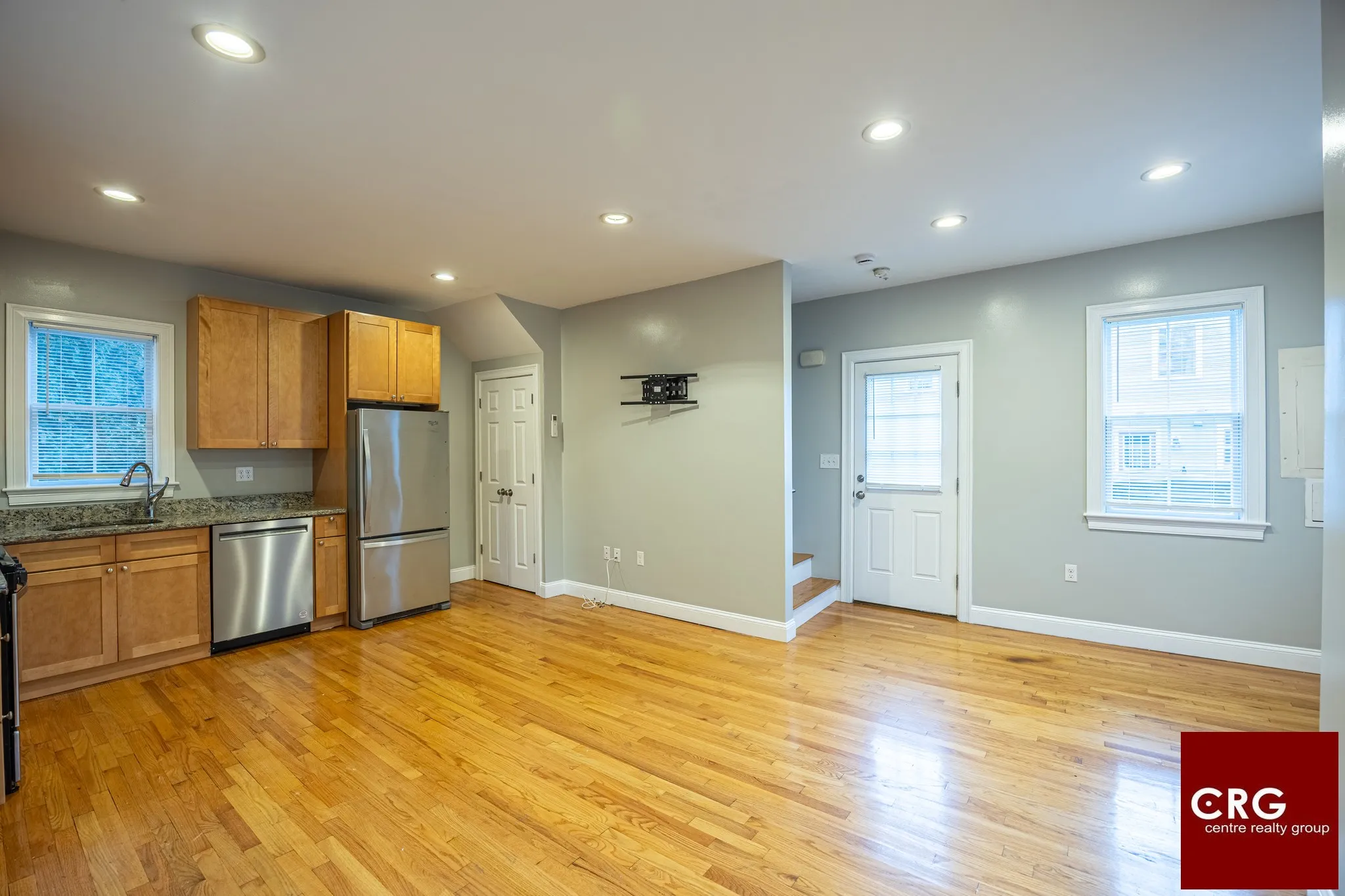 1 bed, 1 bath apartment for rent at 22 Winter St Unit 1, Newton Upper Falls — photo 5 of 20