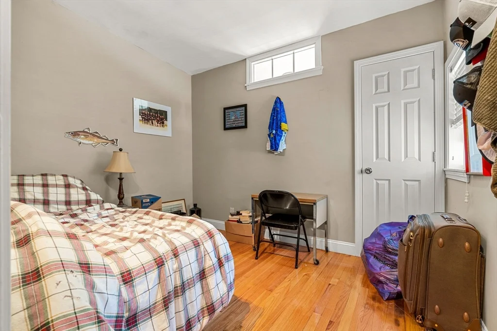 4 bed, 1 bath apartment for rent at 22 Witham St Unit 1, Gloucester — photo 25 of 27