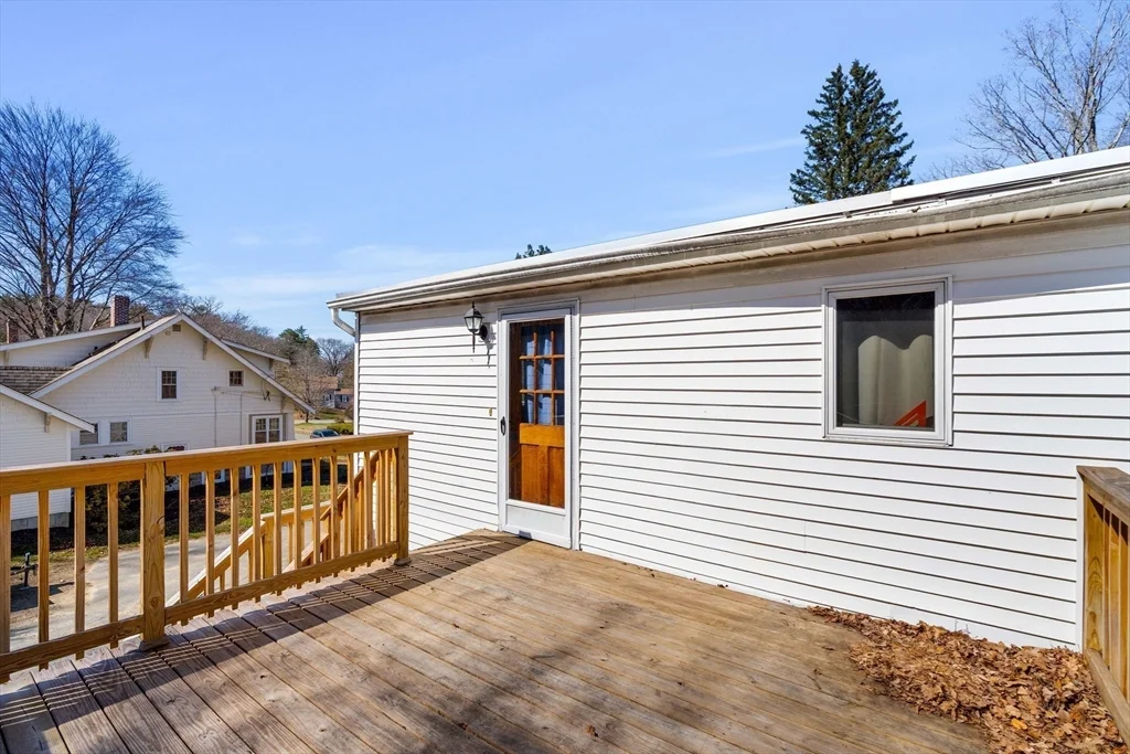 1 bed, 1 bath apartment for rent at 22 Woodland St Unit 2, Merrimac — photo 14 of 15