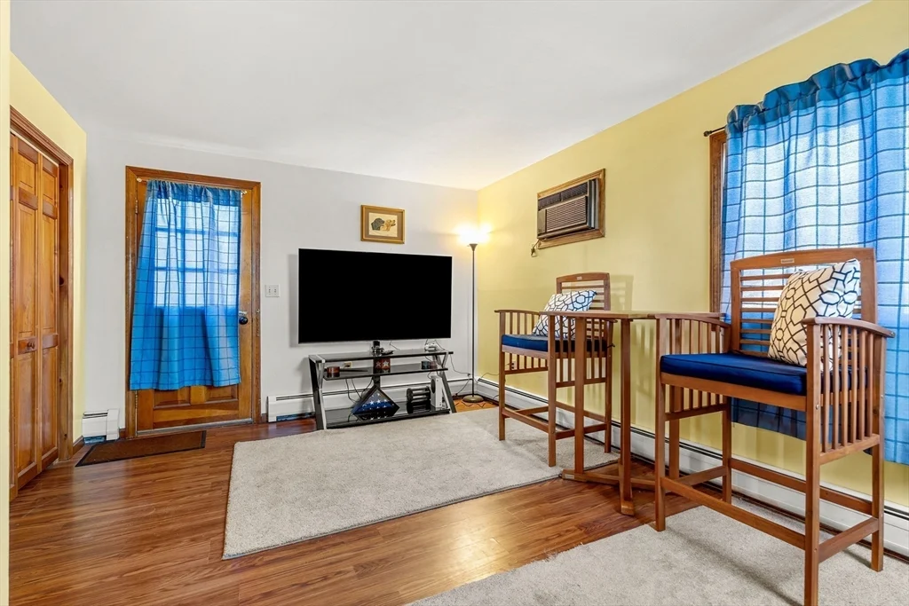 1 bed, 1 bath apartment for rent at 22 Woodland St Unit 2, Merrimac — photo 4 of 15