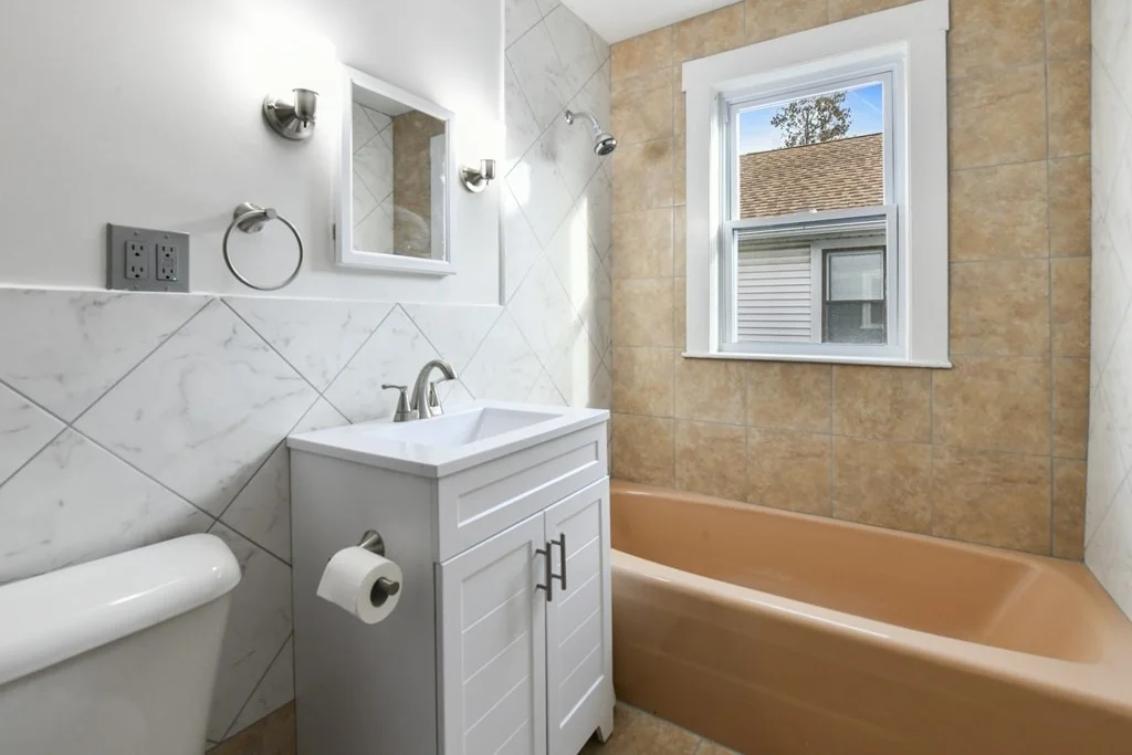 2 bed, 1 bath apartment for rent at 22 Wyvern St Unit 2, Jamaica Plain — photo 11 of 18