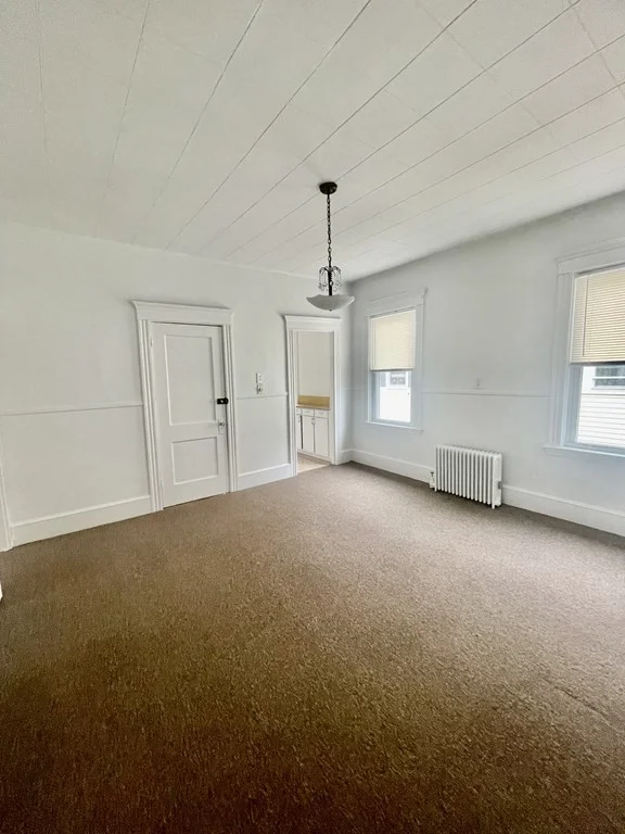 3 bed, 1 bath apartment for rent at 220-222 Mount Pleasant St Unit B, Northwest — photo 3 of 12