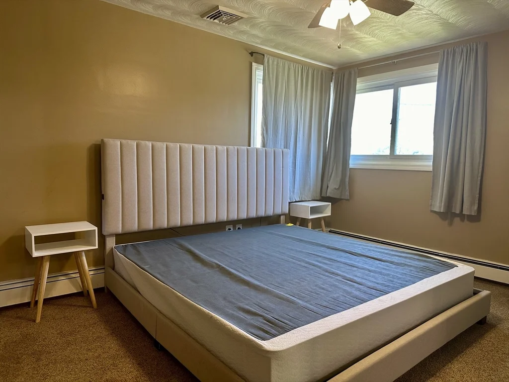 3 bed, 1 bath apartment for rent at 220 Beacon St, Framingham — photo 11 of 15