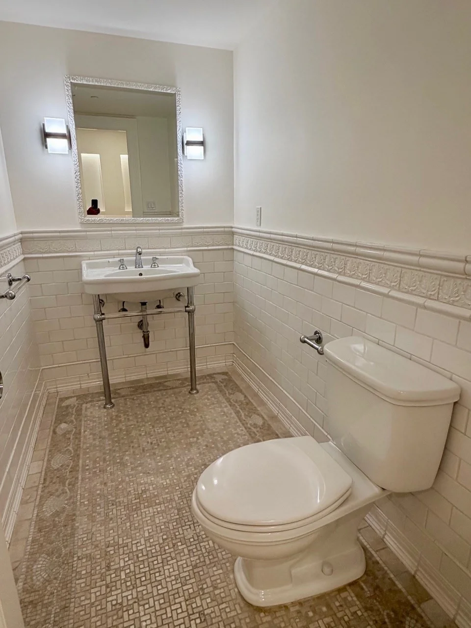 3 bed, 2 bath apartment for rent at 220 Boylston St Unit 1014-1016, Boston Downtown — photo 5 of 15