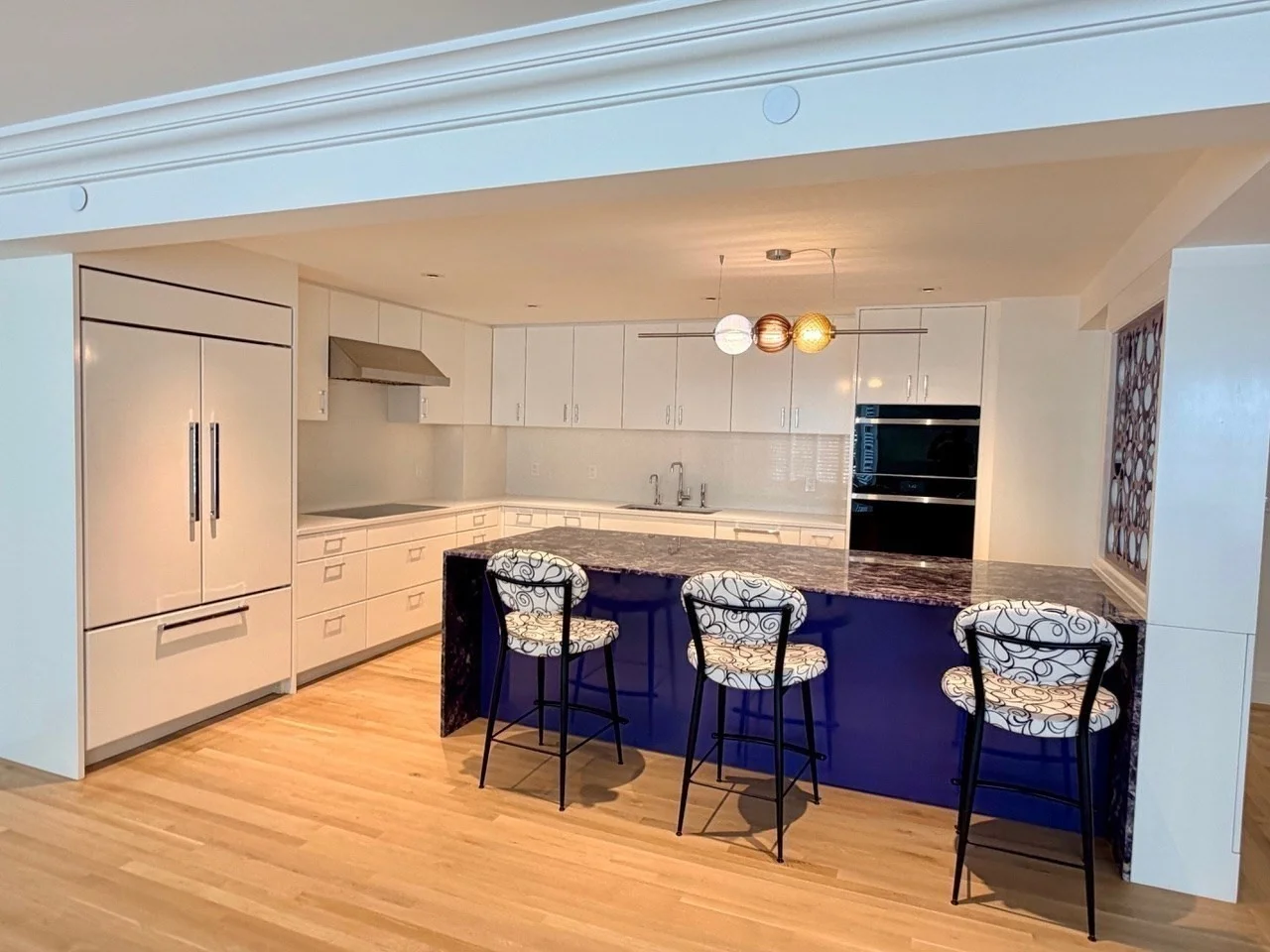 3 bed, 2 bath apartment for rent at 220 Boylston St Unit 1014-1016, Boston Downtown — photo 3 of 15