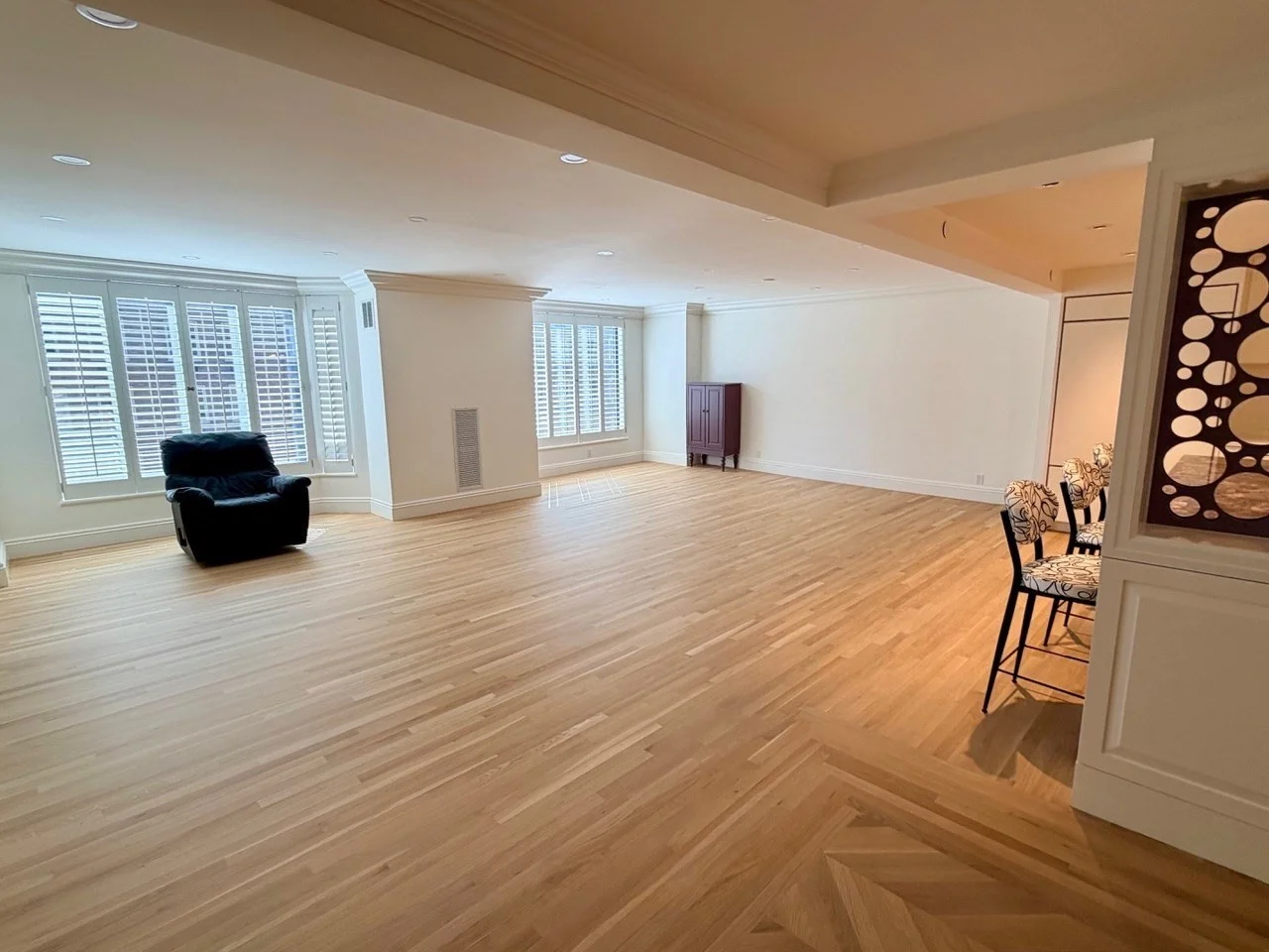 3 bed, 2 bath apartment for rent at 220 Boylston St Unit 1014-1016, Boston Downtown — photo 2 of 15