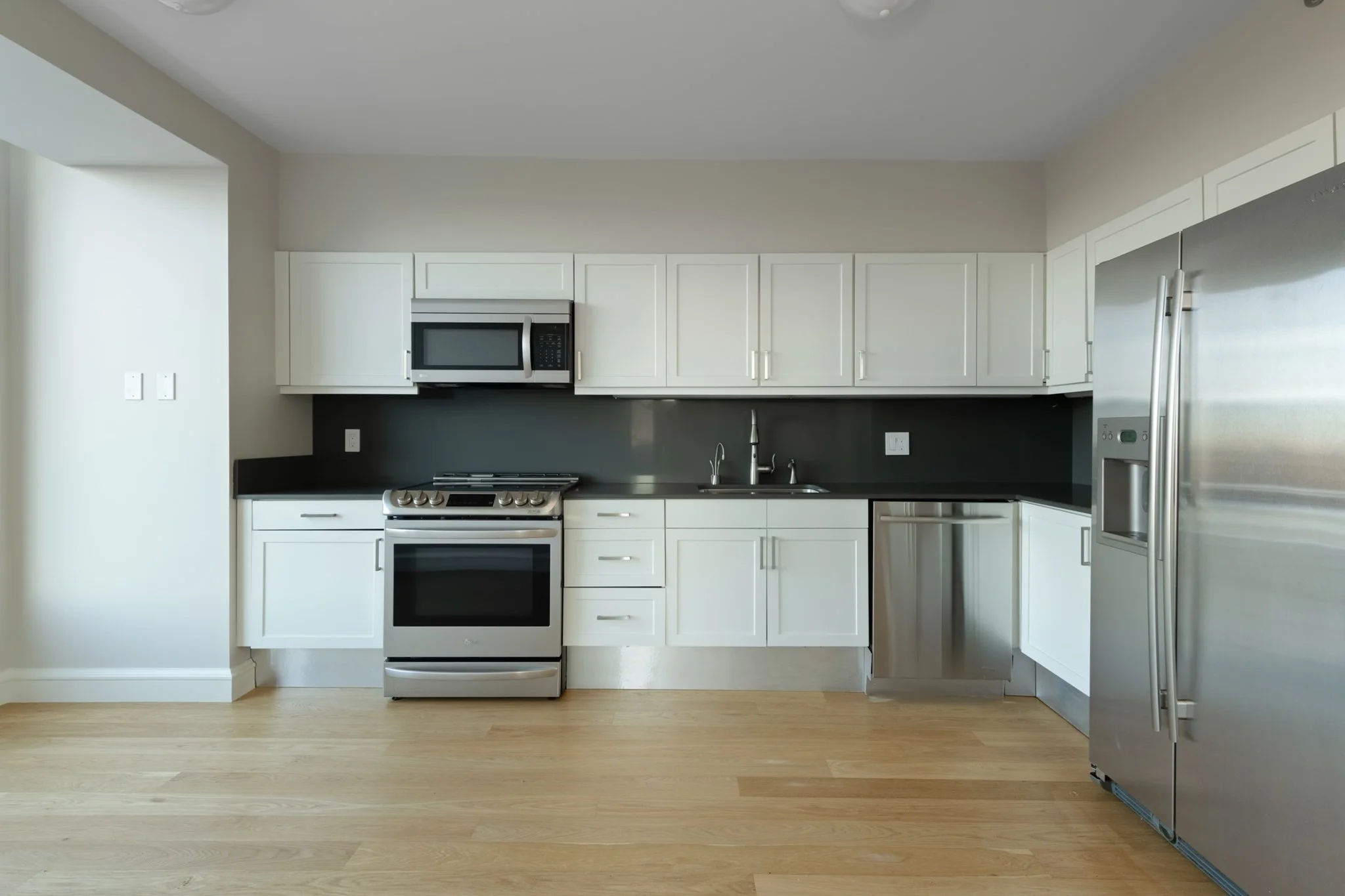 2 bed, 2 bath apartment for rent at 220 Boylston St Unit 1120, Boston Downtown — photo 11 of 31