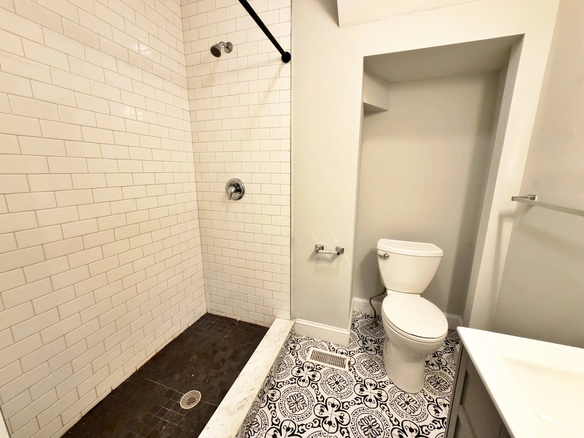 3 bed, 2 bath apartment for rent at 220 Bremen St Unit 1, East Boston — photo 10 of 14