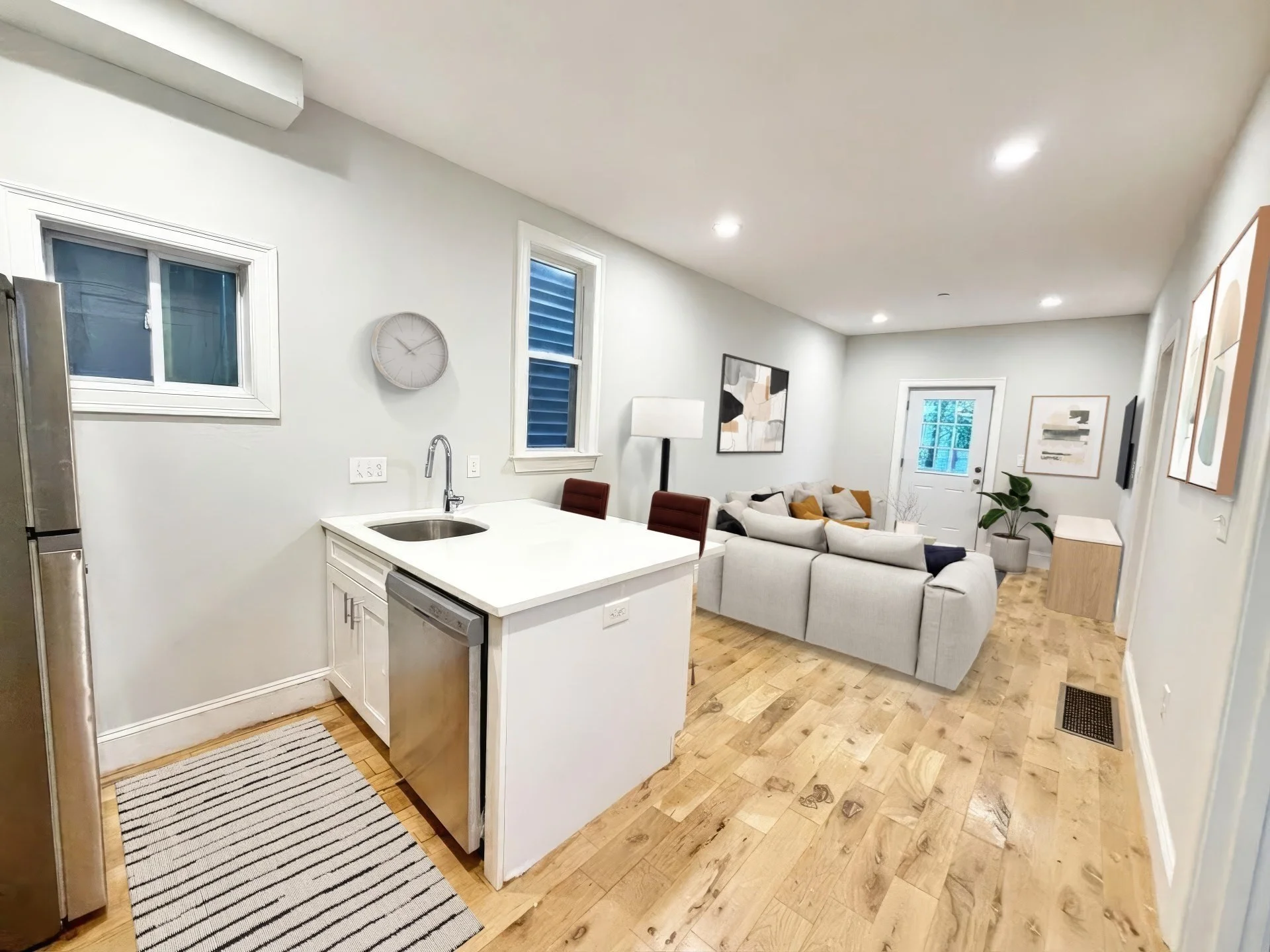3 bed, 2 bath apartment for rent at 220 Bremen St Unit 1, East Boston — photo 5 of 14