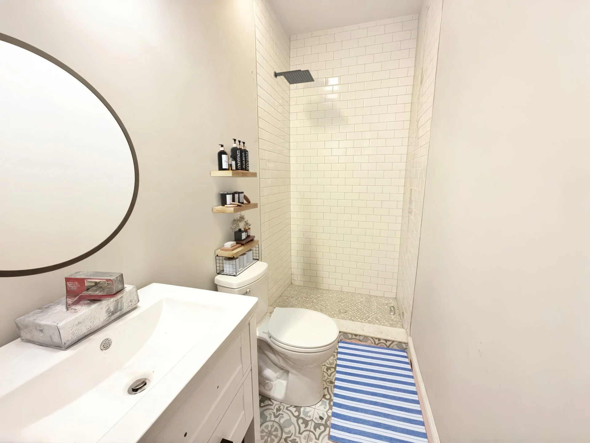 3 bed, 2 bath apartment for rent at 220 Bremen St Unit 1, East Boston — photo 4 of 11