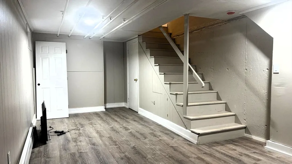 1 bed, 1 bath apartment for rent at 220 Hamilton St Unit Twnhs, Cambridgeport — photo 10 of 11