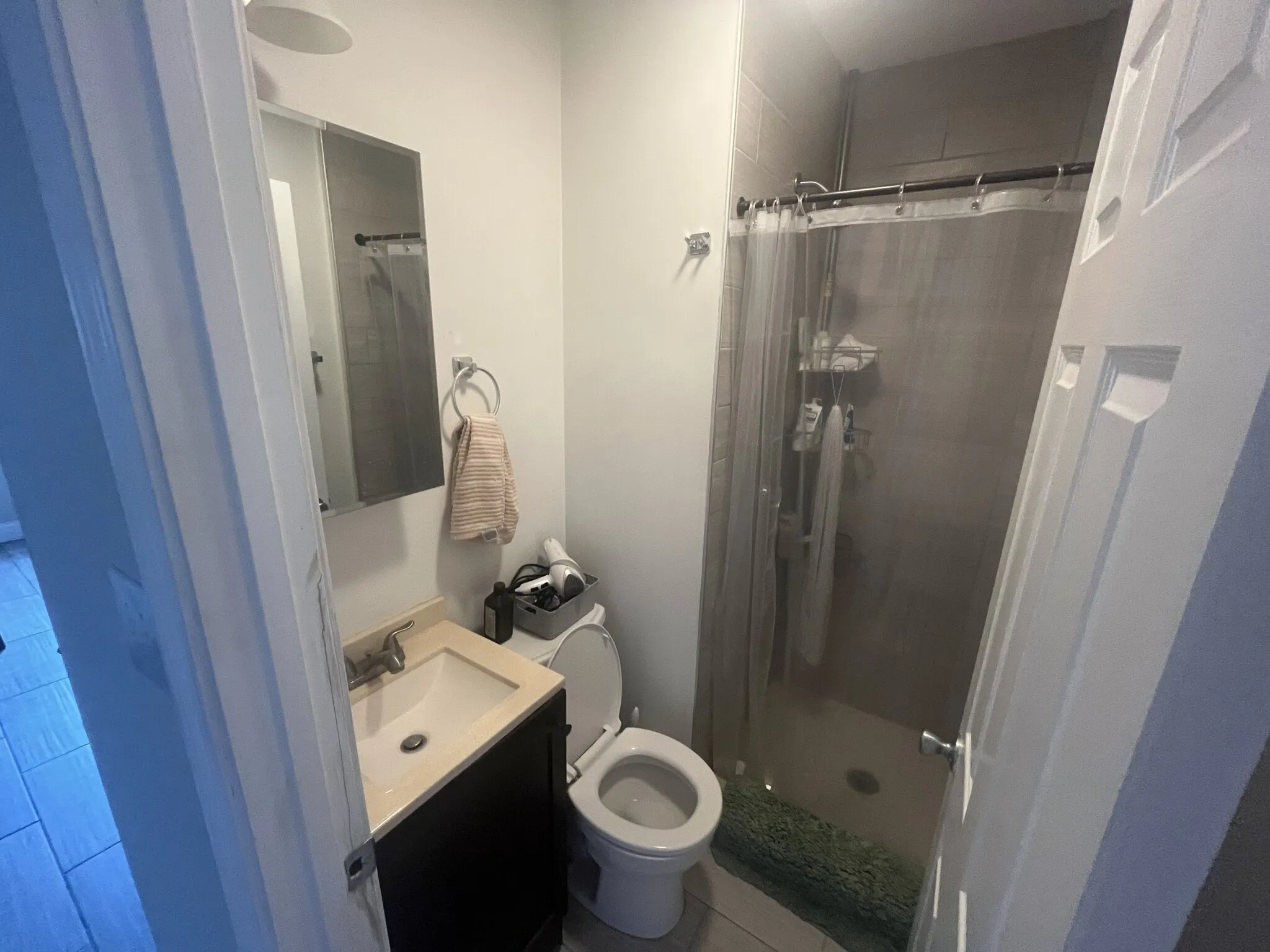 3 bed, 2 bath apartment for rent at 220 Hanover St Unit 22, North End — photo 11 of 57