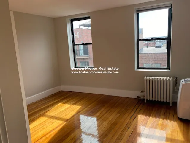 3 bed, 1 bath apartment for rent at 220 Hanover St Unit 23, North End — photo 8 of 13