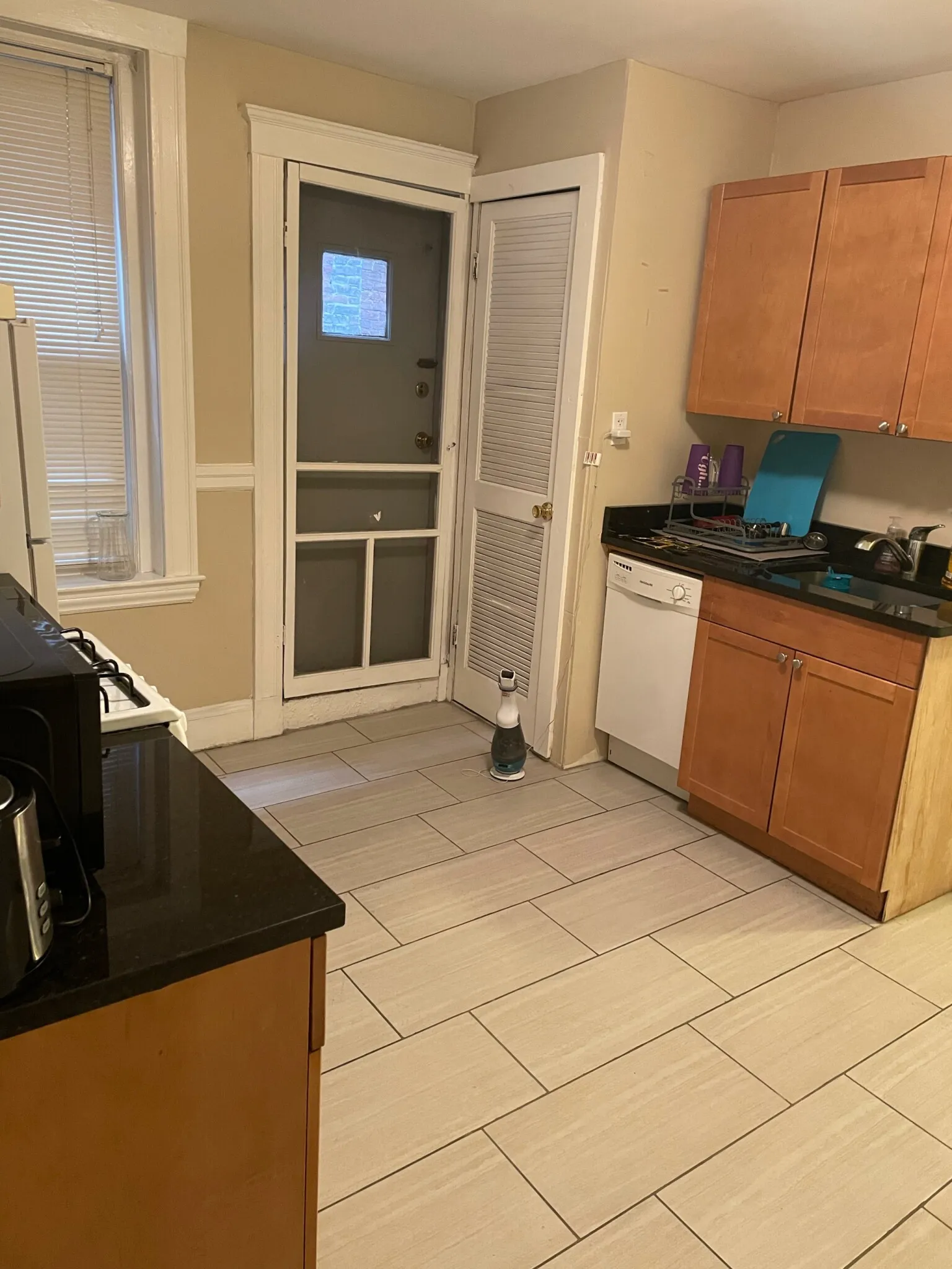 2 bed, 1 bath apartment for rent at 220 Hanover St Unit 3, North End — photo 30 of 49
