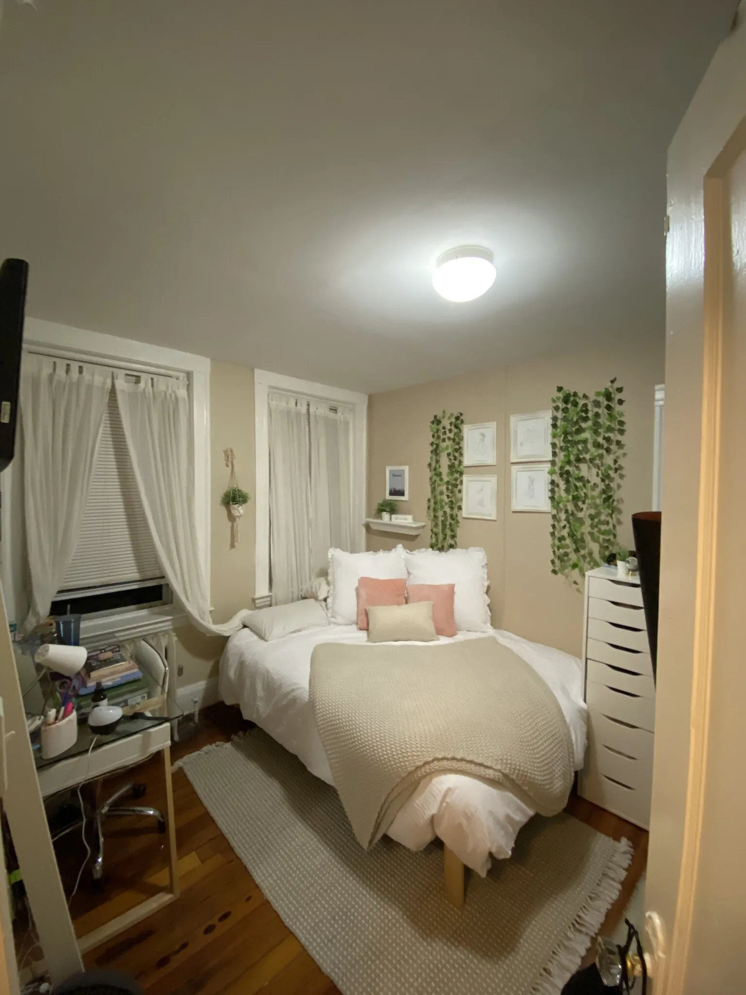 2 bed, 1 bath apartment for rent at 220 Hanover St Unit 3, North End — photo 45 of 49