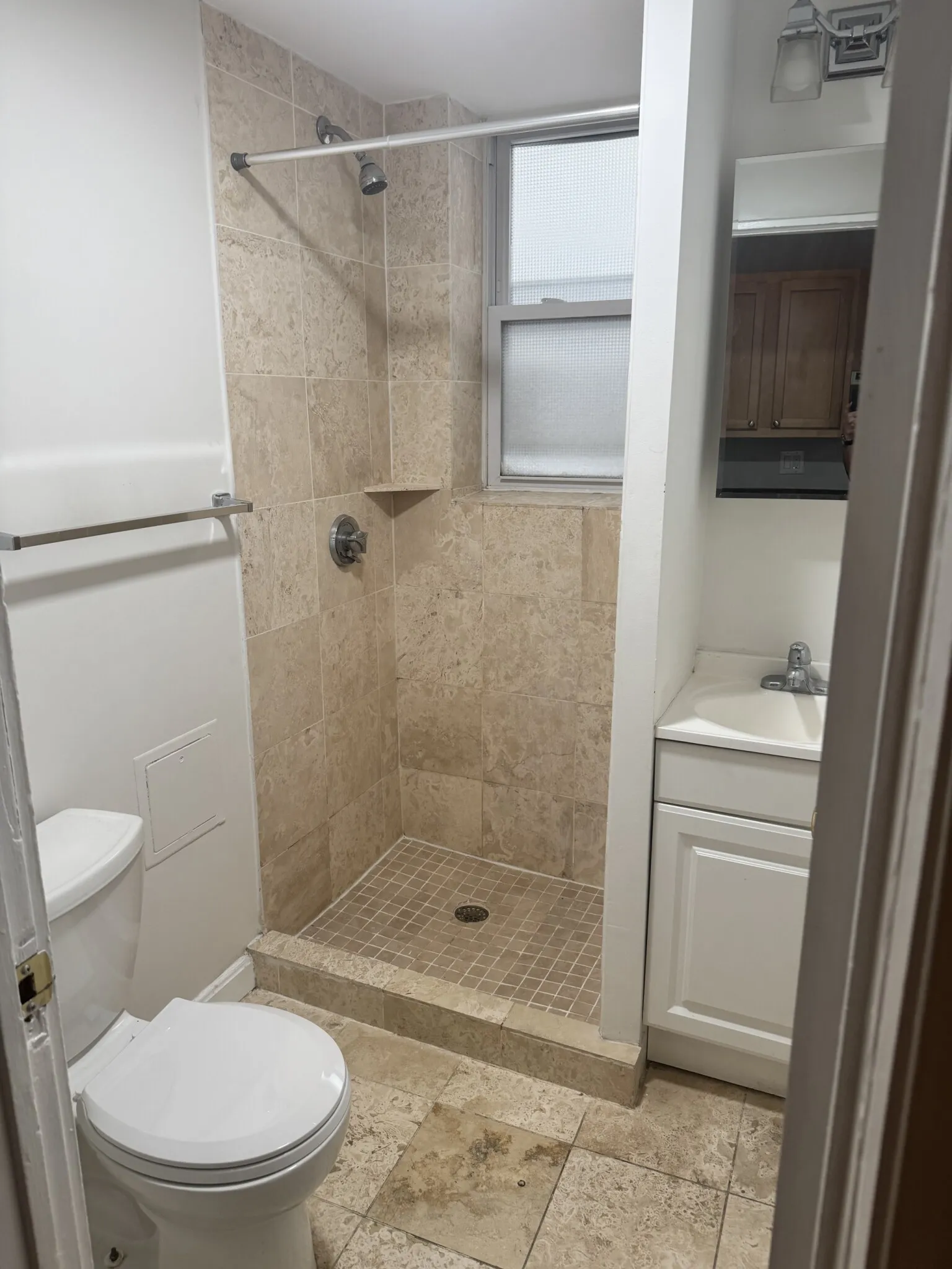 1 bed, 1 bath apartment for rent at 220 Hanover St Unit 4, North End — photo 4 of 24
