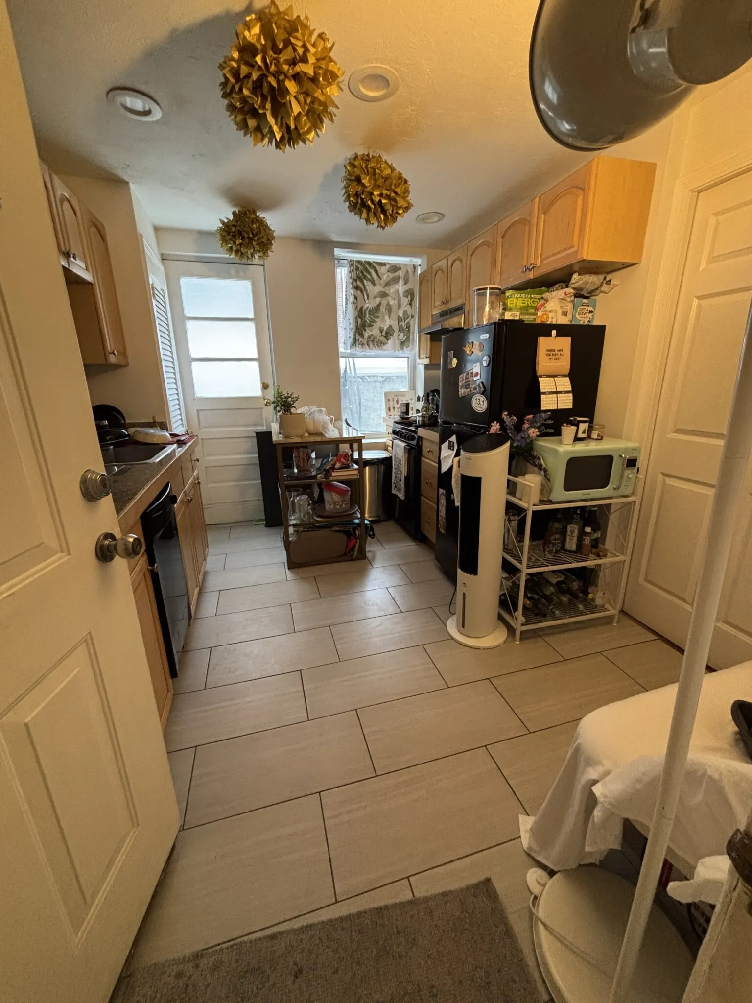2 bed, 1 bath apartment for rent at 220 Hanover St Unit 5, North End