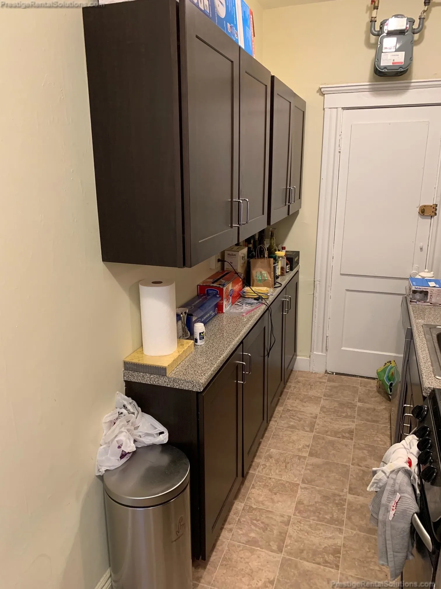 Studio bed, 1 bath apartment for rent at 220 Kelton St Unit 8, Allston — photo 3 of 11