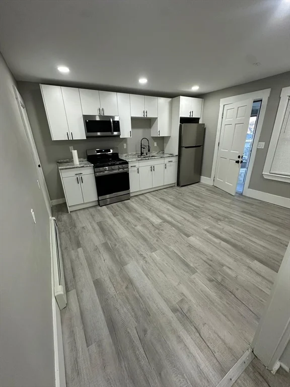3 bed, 1 bath apartment for rent at 220 Madison St Unit 1, Fitchburg