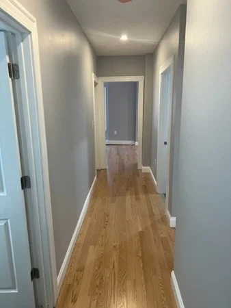 3 bed, 2 bath apartment for rent at 220 Pearl St Unit 2, Winter Hill — photo 3 of 10