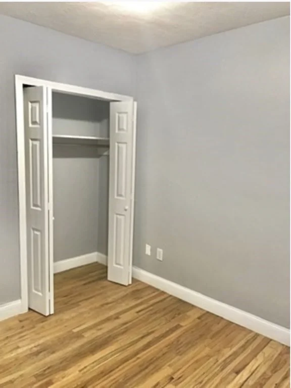 4 bed, 2 bath apartment for rent at 220 Pearl St Unit 3, Winter Hill — photo 5 of 10