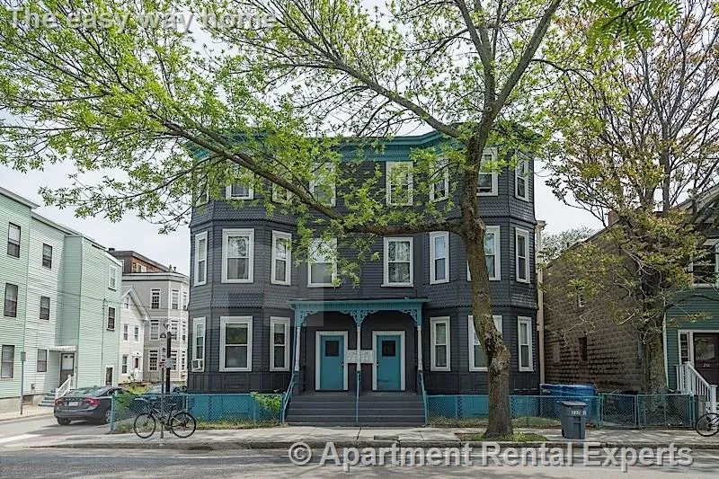3 bed, 1 bath apartment for rent at 220 Prospect St Unit 1, Central Square — photo 7 of 7