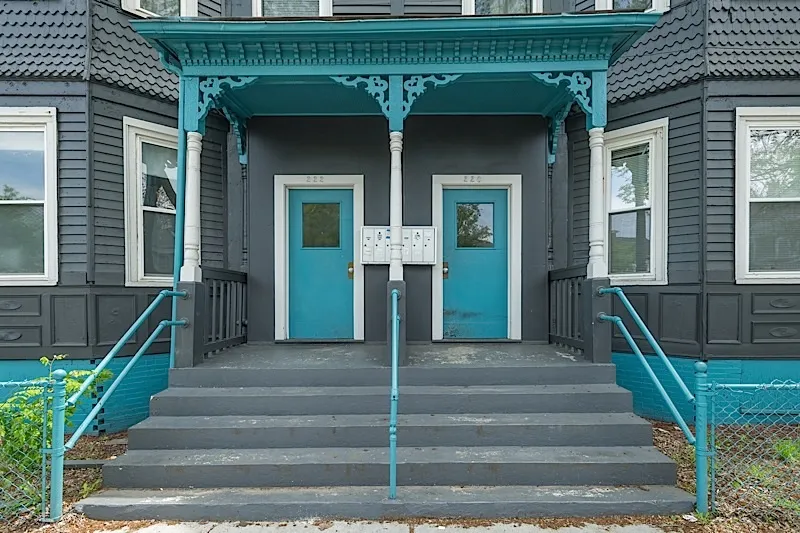 4 bed, 1 bath apartment for rent at 220 Prospect St Unit 2D, The Port — photo 9 of 10
