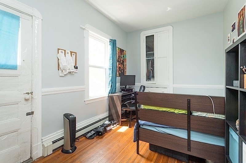 4 bed, 1 bath apartment for rent at 220 Prospect St Unit 3, Central Square — photo 10 of 14