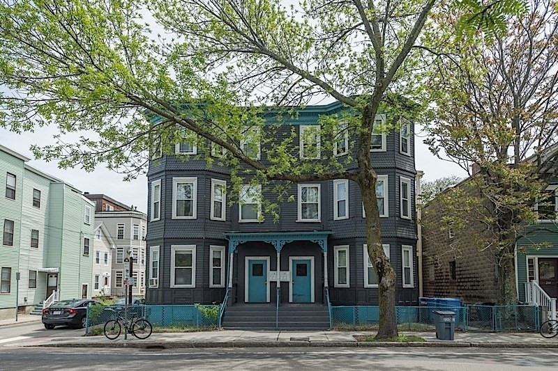 4 bed, 1 bath apartment for rent at 220 Prospect St Unit 3, Central Square — photo 11 of 14