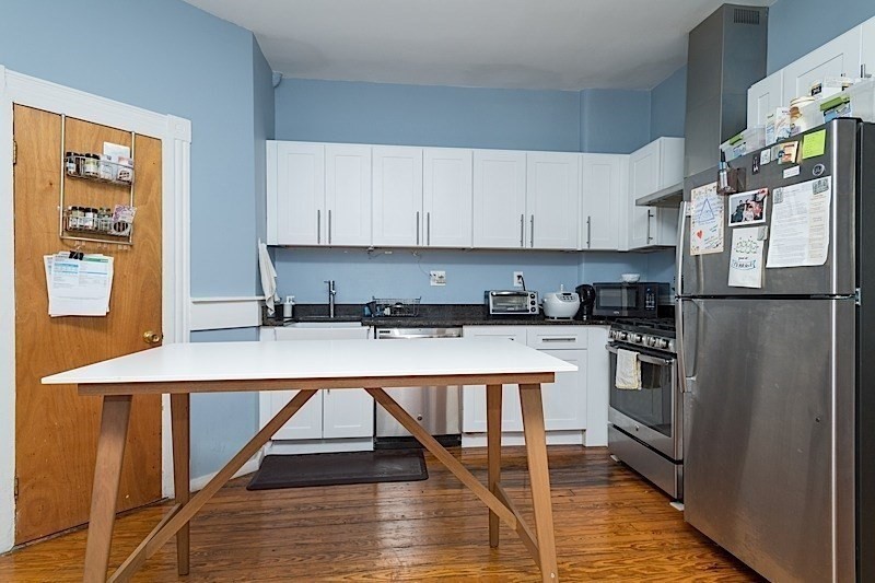 4 bed, 1 bath apartment for rent at 220 Prospect St Unit 3, Central Square — photo 7 of 14