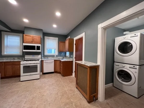 2 bed, 2 bath apartment for rent at 220 School St Unit 1, Winter Hill — photo 10 of 23