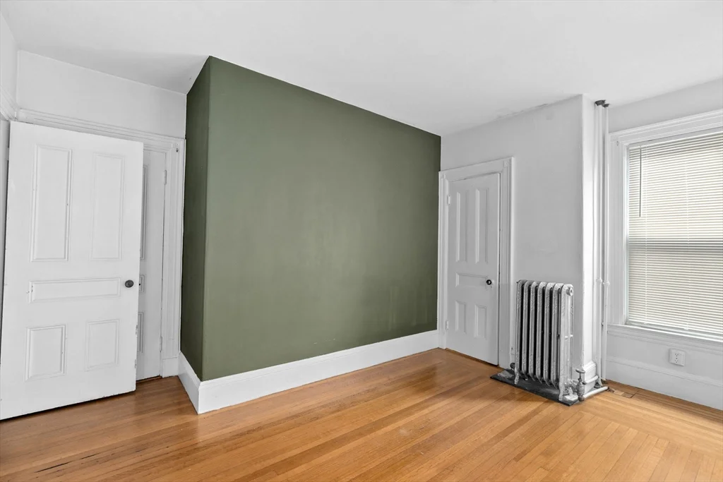 3 bed, 1 bath apartment for rent at 220 School Unit 2, Somerville — photo 7 of 15