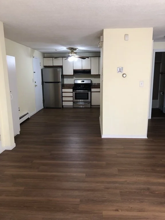 2 bed, 1 bath apartment for rent at 220 Smith St Unit 12, Lowell — photo 6 of 19